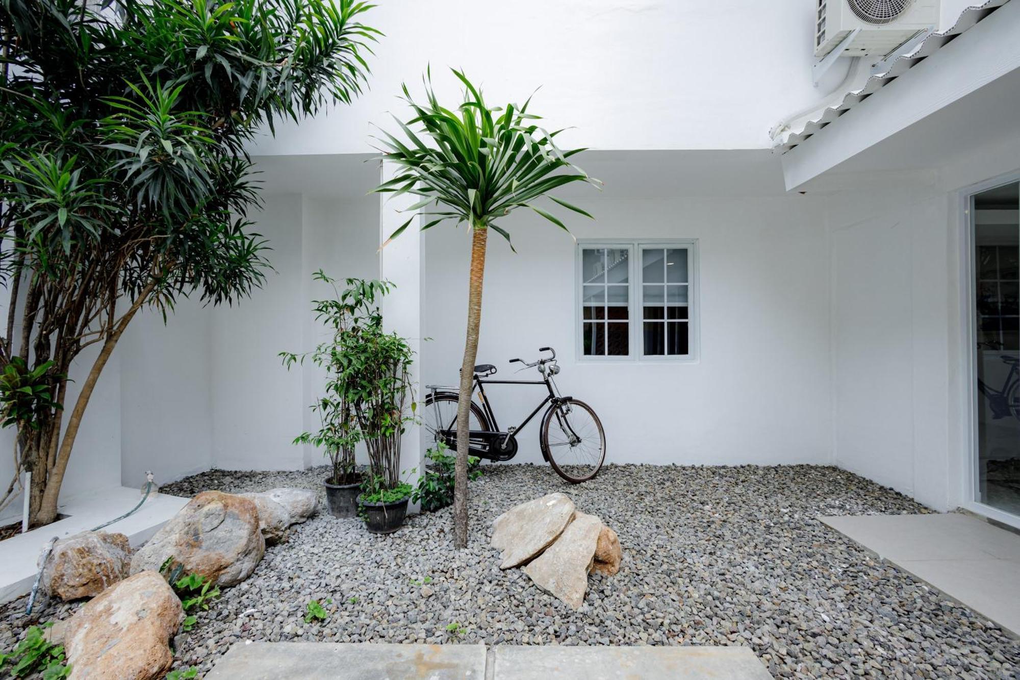 Reddoorz At Jalan Gatot Subroto 3* Jakarta