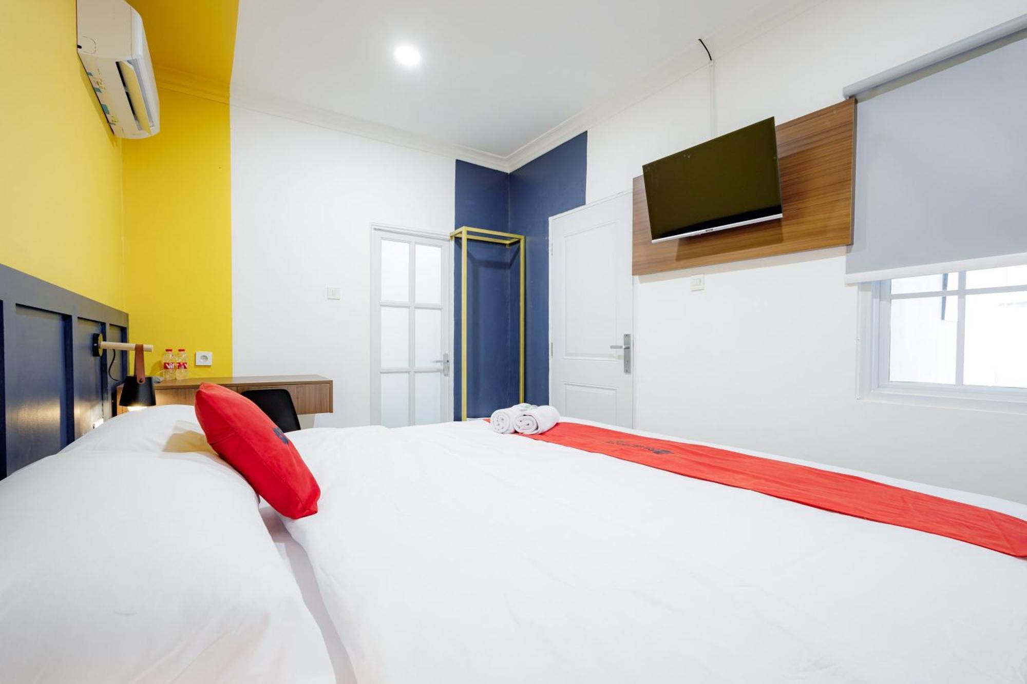 Reddoorz At Jalan Gatot Subroto 3*